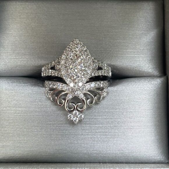 Sterling Silver Diamond Princess Crown Tiara Ring - Picture 5 of 7